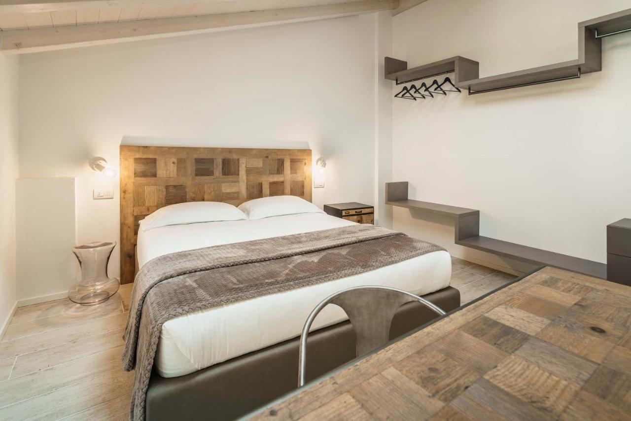 Casa Dei Maestri Luxury Apartments Arco Buitenkant foto